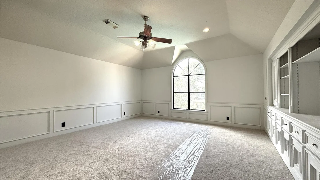 Photo of 18302 Longmoor Drive