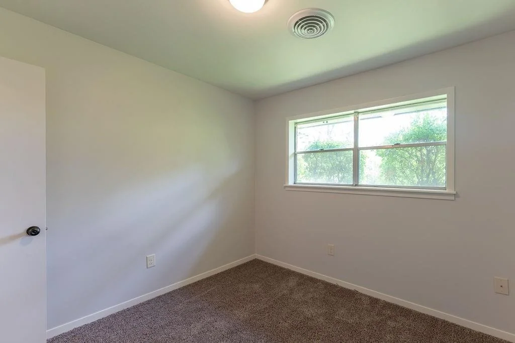 Photo of 1102 Lamar Drive