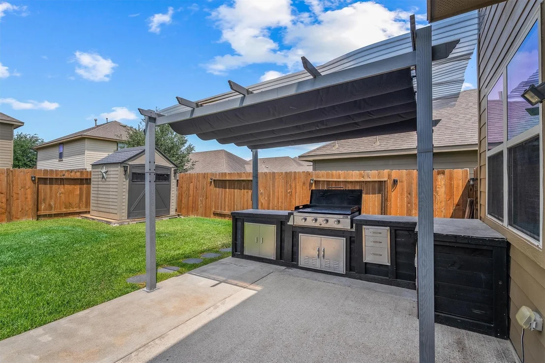 Photo of 3611 Sumner Lodge Drive