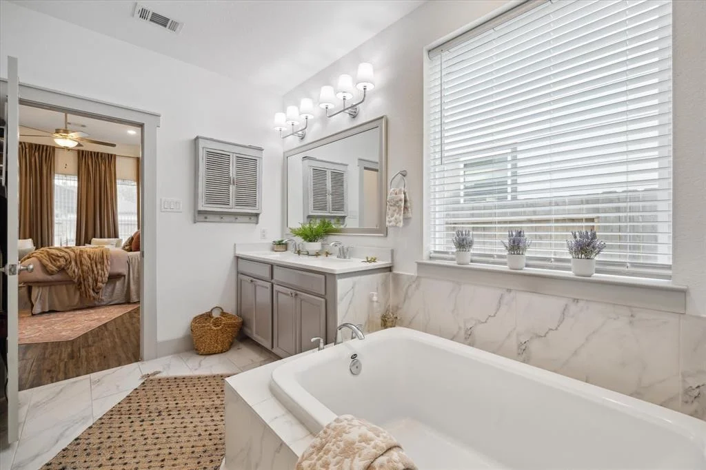 Photo of 213 Thistle Drive