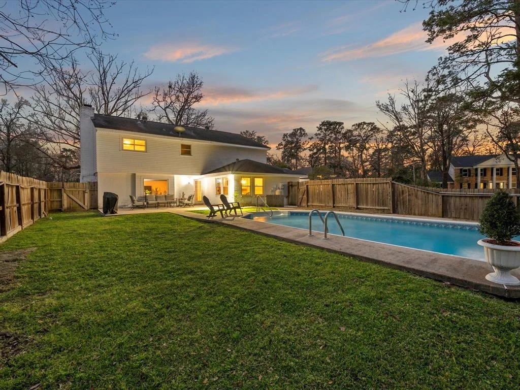 Photo of 551 Hermitage Court