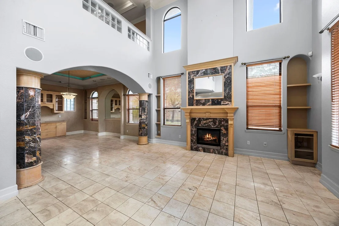 Photo of 4039 Browning Street