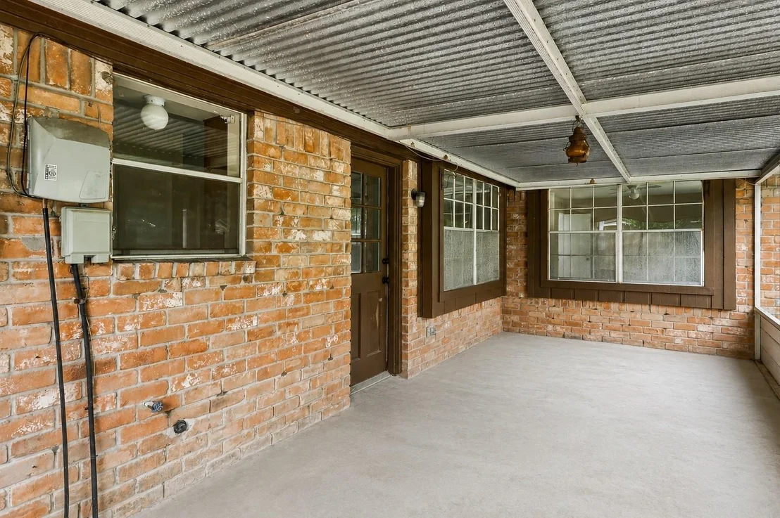 Photo of 5006 Whispering Falls Drive