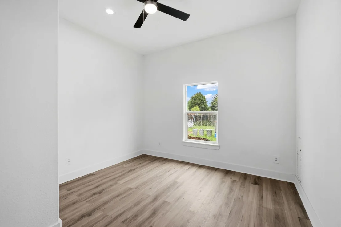 Photo of 793 Road 5603