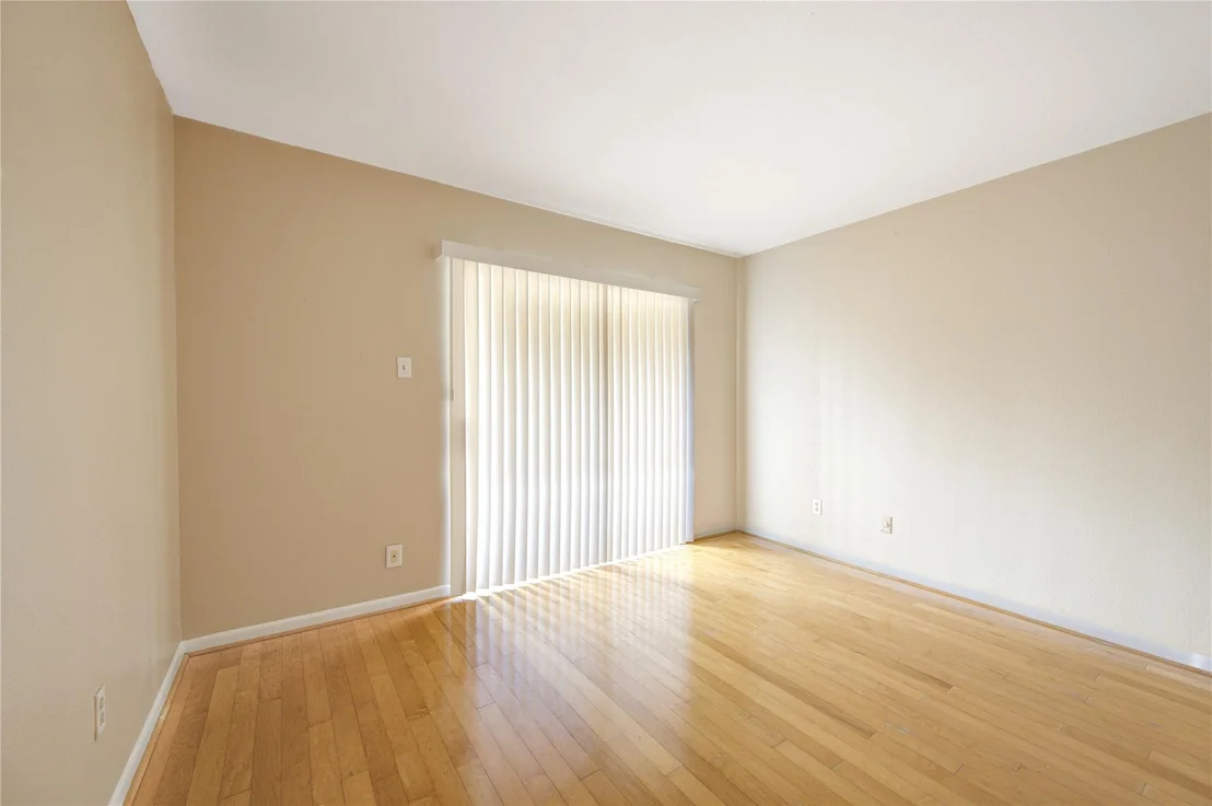 Photo of Unit 21 at 3055 Walnut Bend Lane