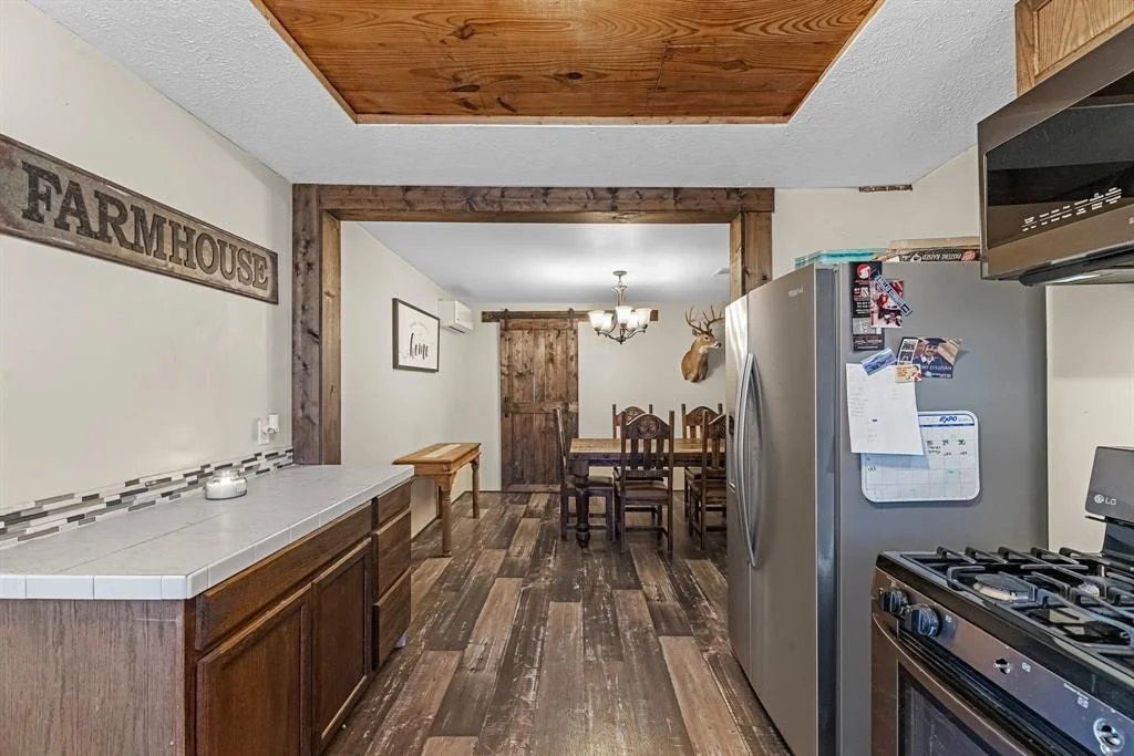 Photo of 716 Jones Road