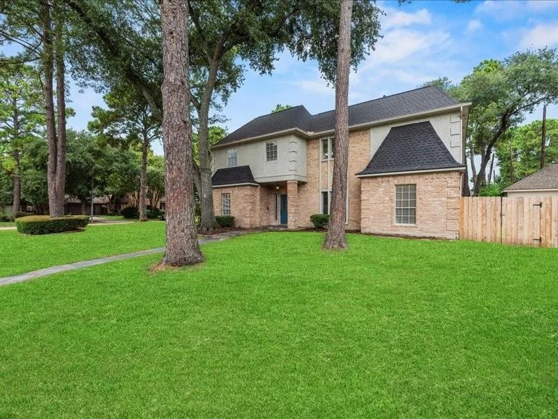 Photo of 8614 Delachase Circle