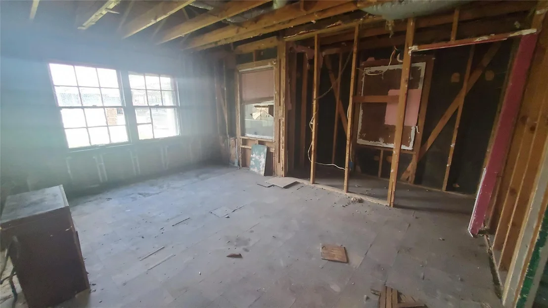 Photo of 4821 Burma Road