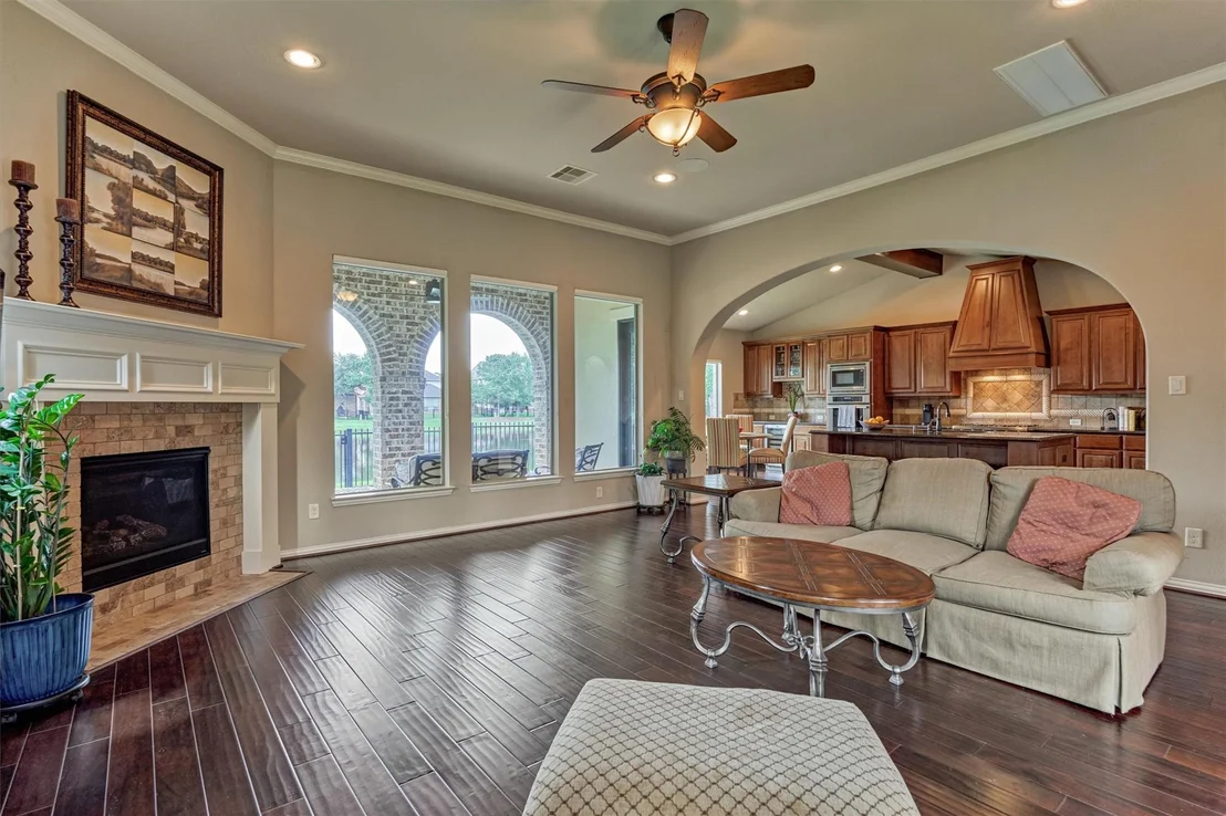 Photo of 82 E Crystal Canyon Circle