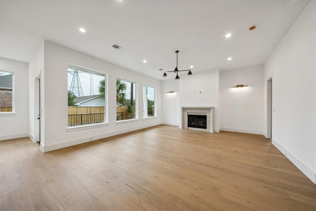 Photo of 1227 Howard Lane