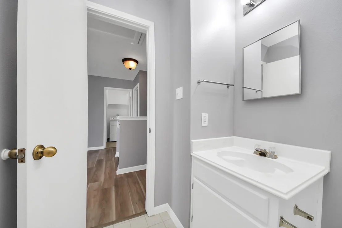 Photo of 18135 Gravenhurst Lane