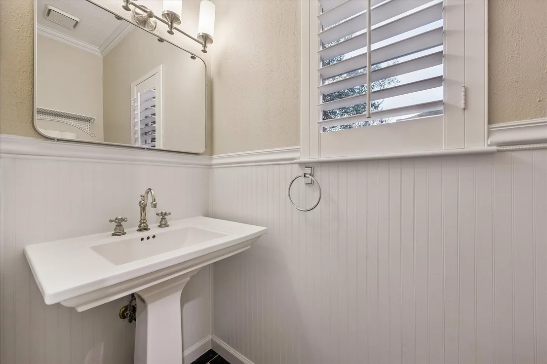 Photo of 3117 E Elm Circle