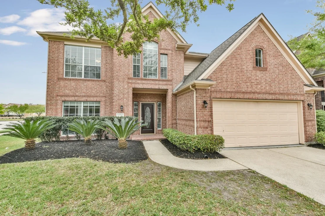 Photo of 6122 Spanish Oak Drive