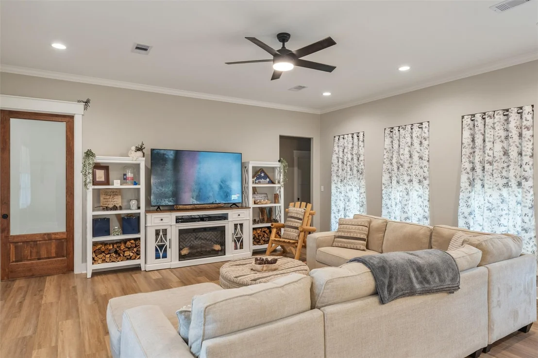 Photo of 60 Bluegill Drive