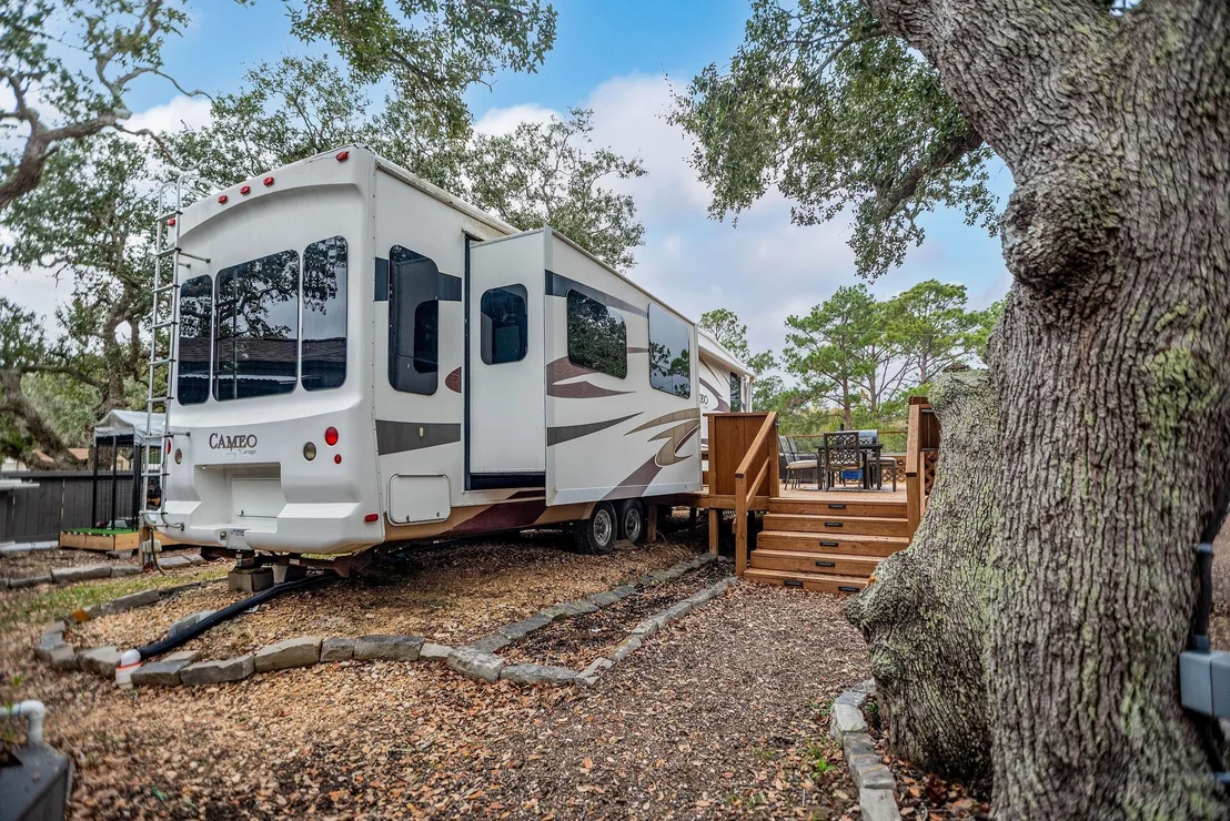 Photo of 1236 Riverside Drive