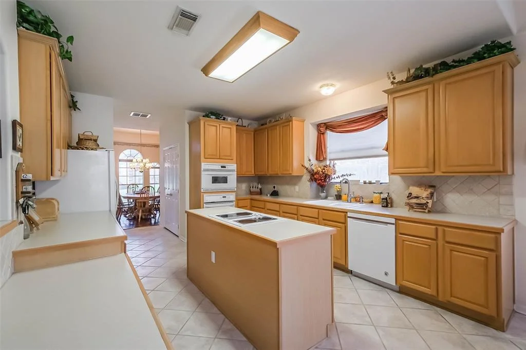 Photo of 9223 Memorial Hills Drive