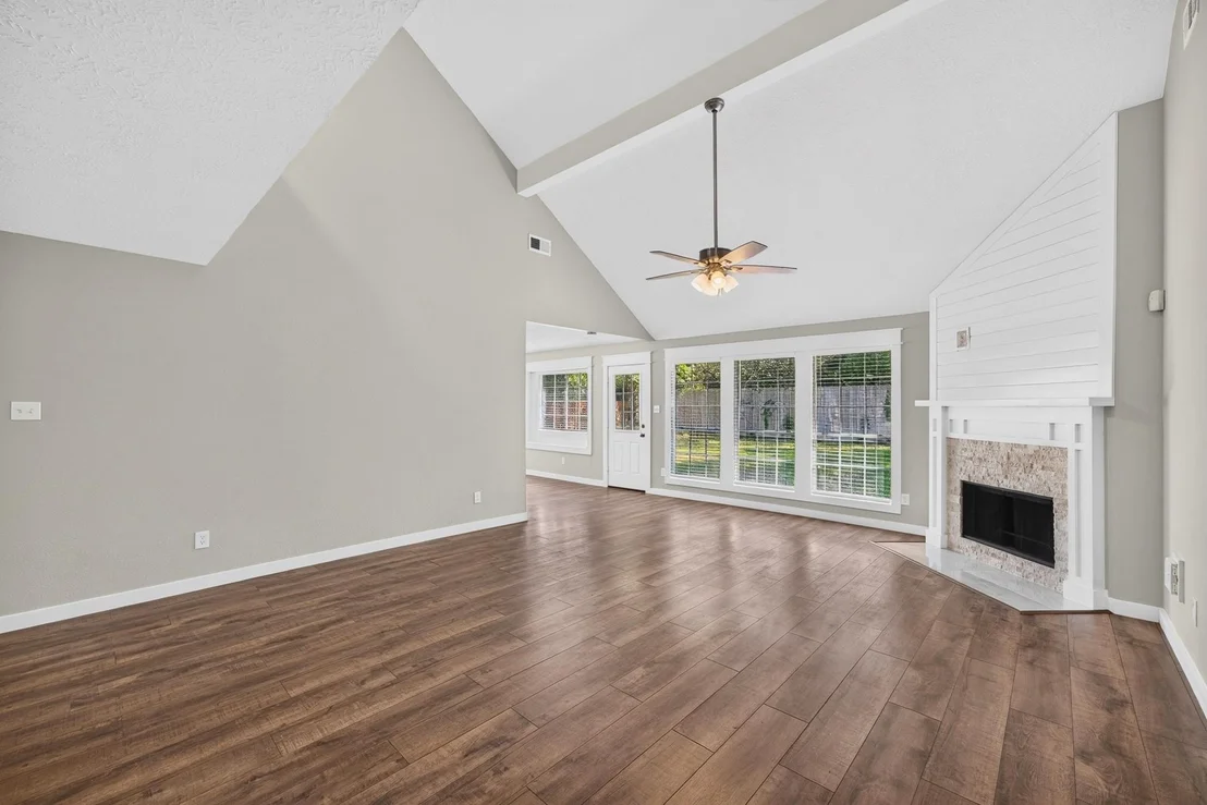 Photo of 2218 Pincher Creek Drive