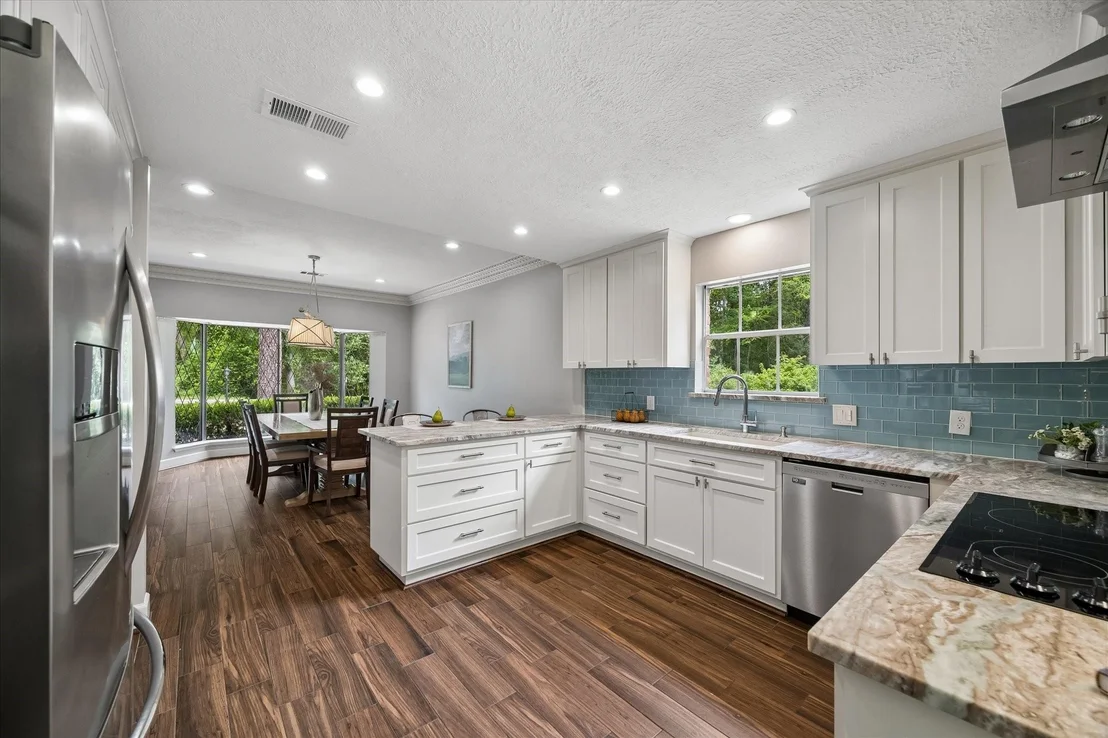Photo of 2702 Royal Circle Drive