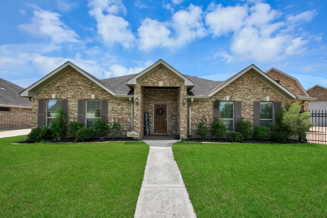 Photo of 6702 Falcon Ridge