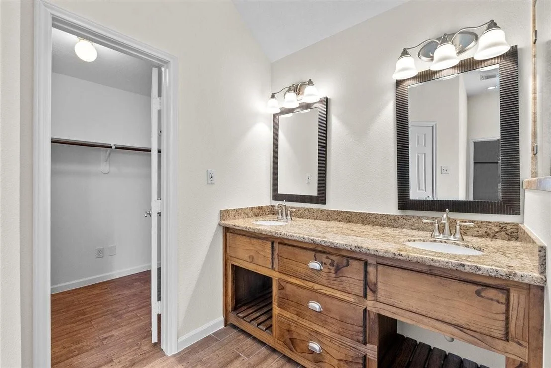 Photo of 2213 Greenthread