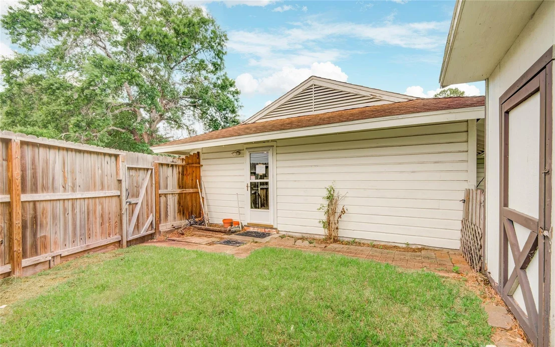 Photo of 4753 Redstart Street