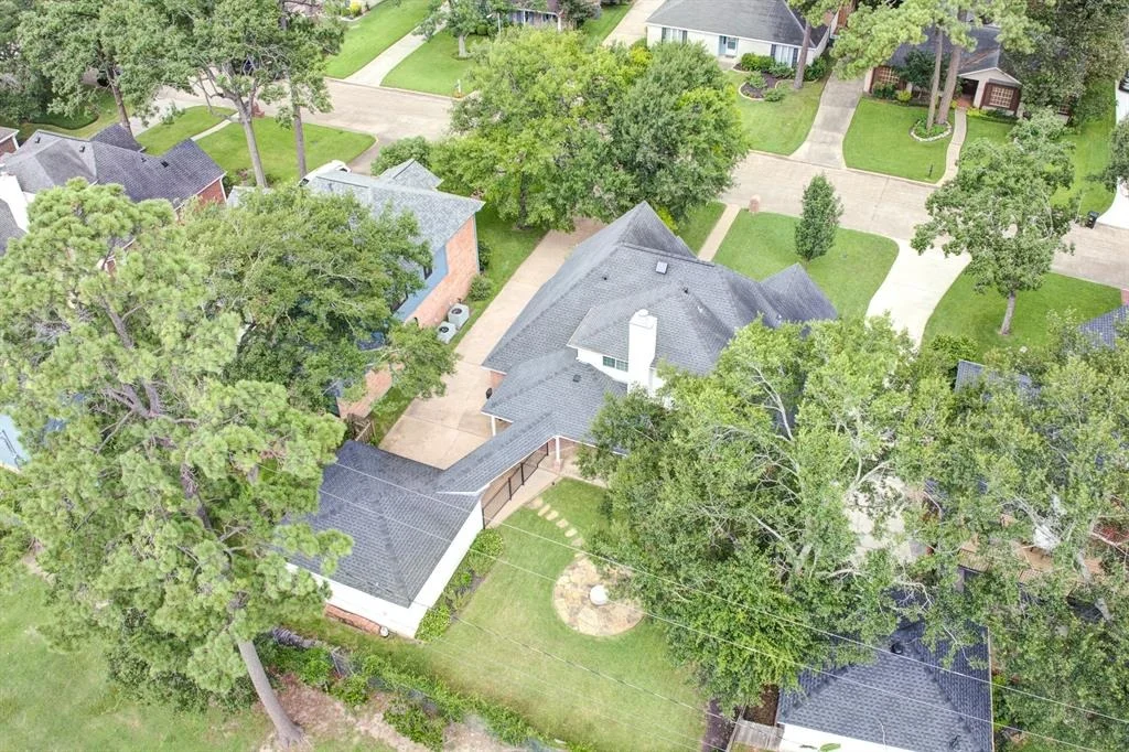Photo of 7611 Heathrow Lane