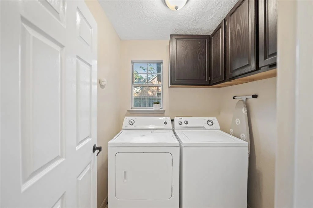 Photo of 23 W Stony End Place