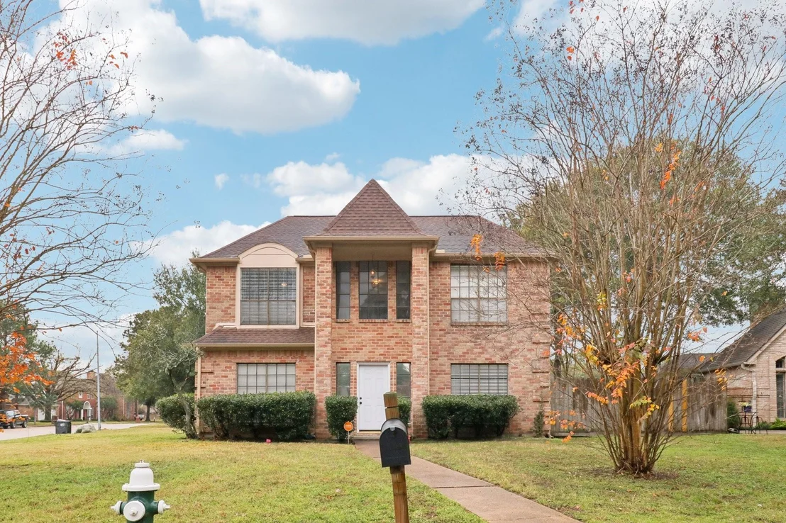 Photo of 8003 Oceanside Drive