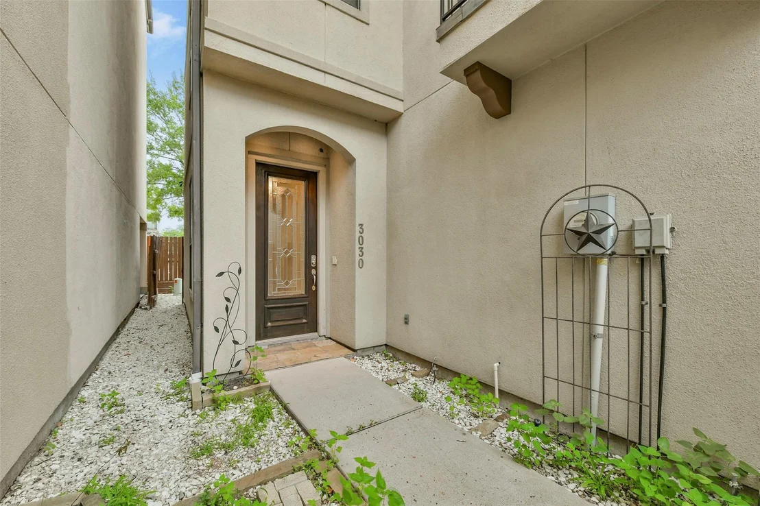 Photo of 3030 Orchard Drive