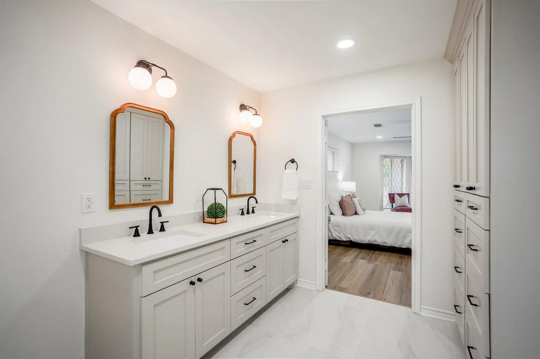 Photo of 8006 Vickridge Lane