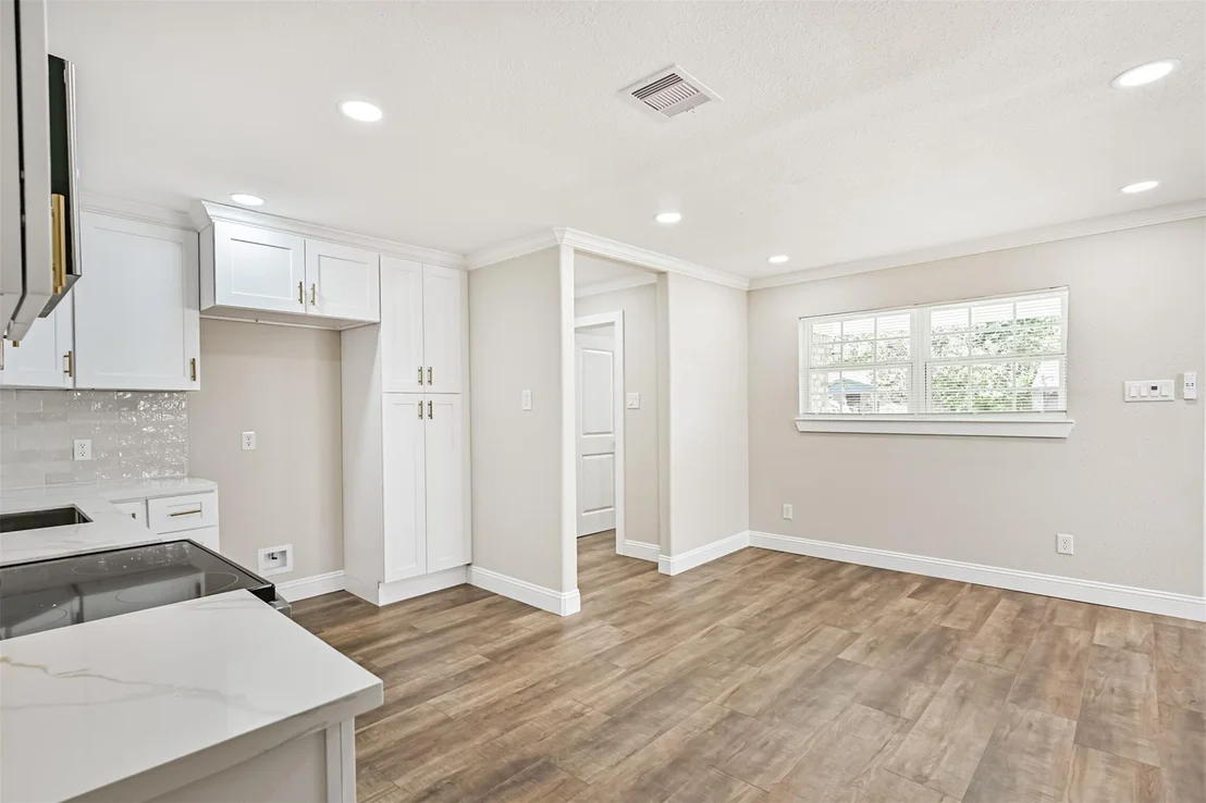 Photo of 5622 Canterway Drive