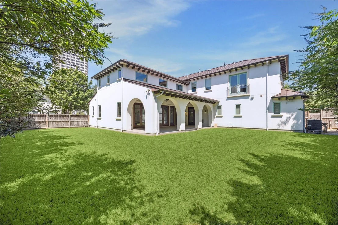 Photo of 2101 Dickey Place