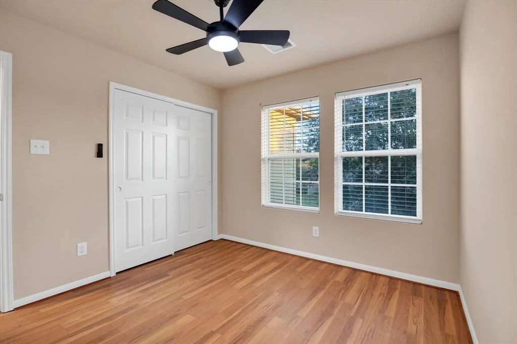 Photo of 9619 Barr Spring Drive