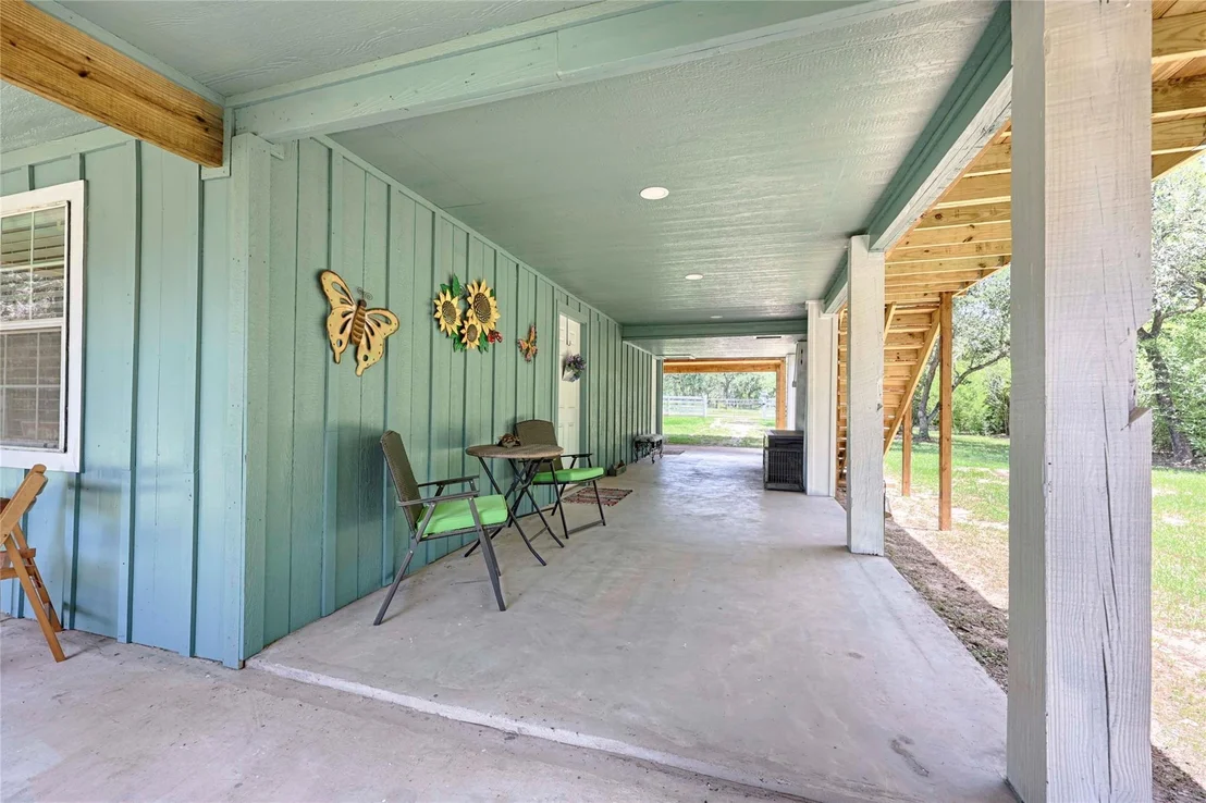 Photo of 207 Hickory Drive