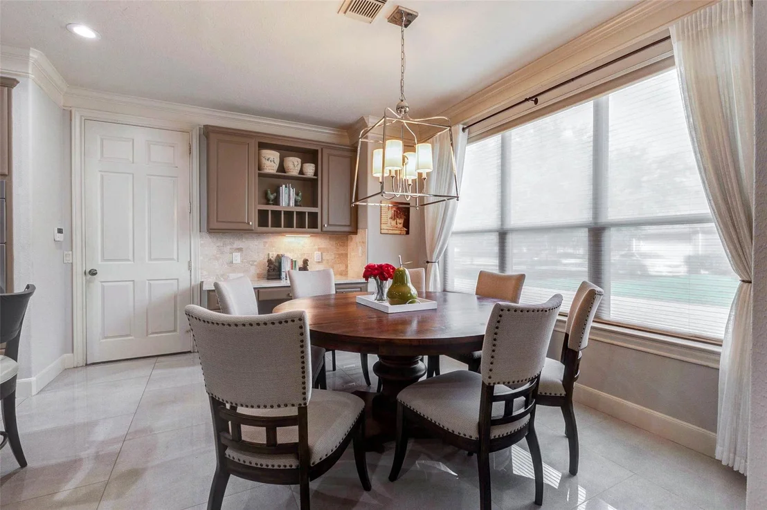 Photo of 1110 Lake Grayson Drive