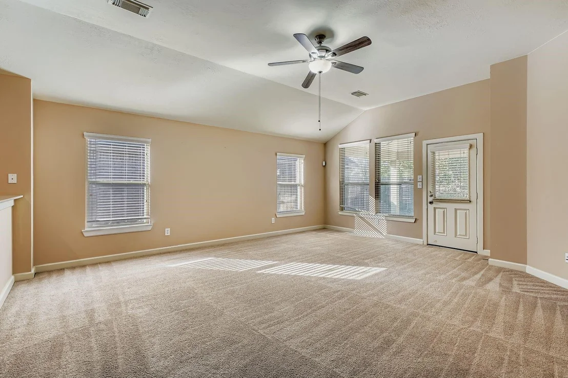 Photo of 4007 Pinecrest Hollow