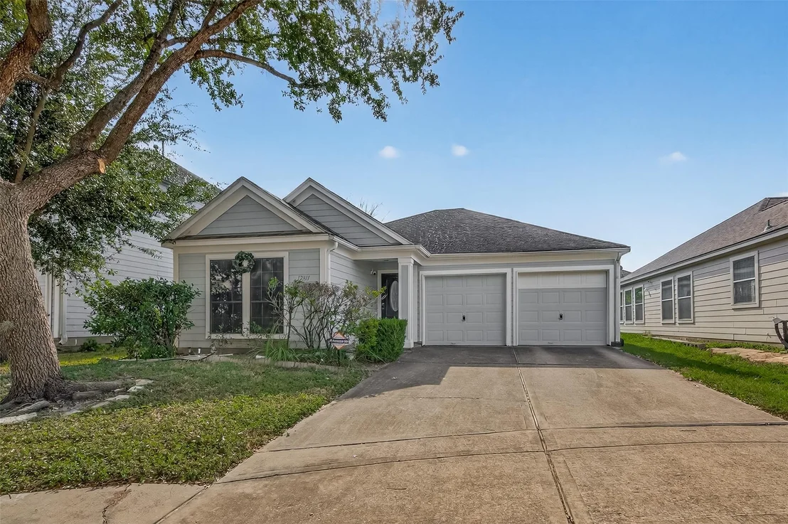 Photo of 12811 Lodenbriar Drive
