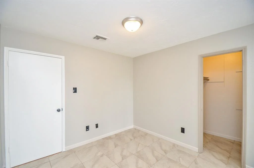 Photo of 2110 Wood River Drive