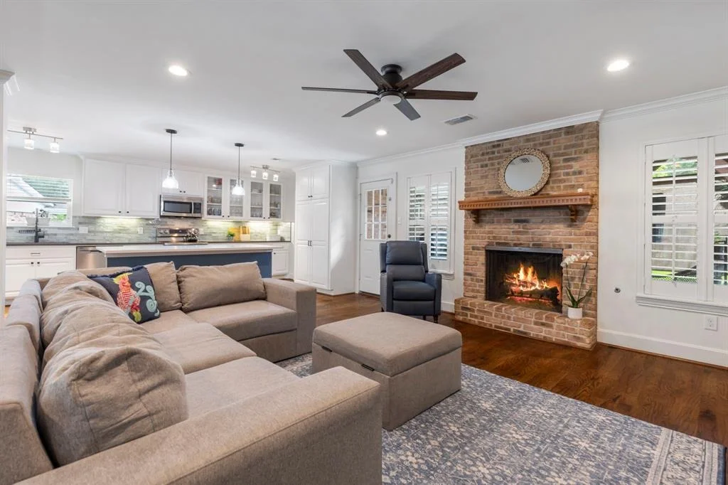 Photo of 4907 Twin Candle Drive