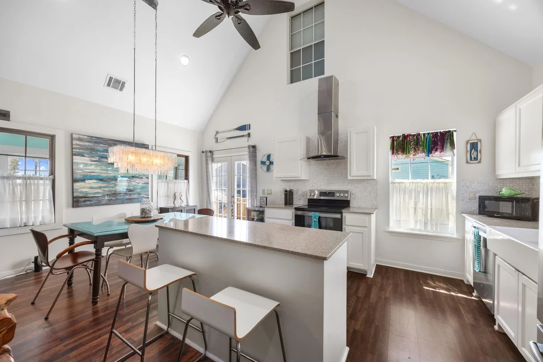 Photo of 4130 Kent Drive