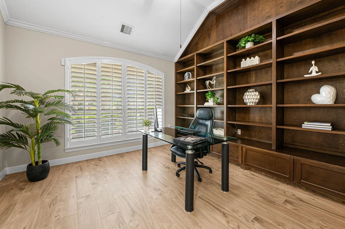 Photo of 27903 Bracken Hurst Drive