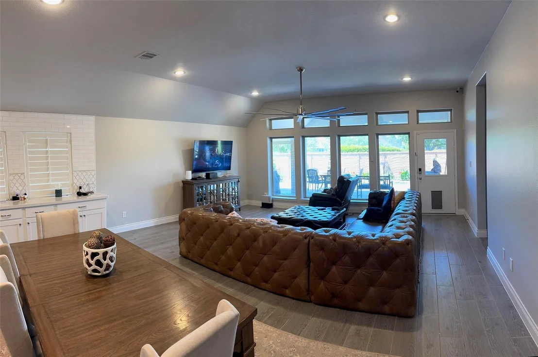 Photo of 7010 Goldstrum Way