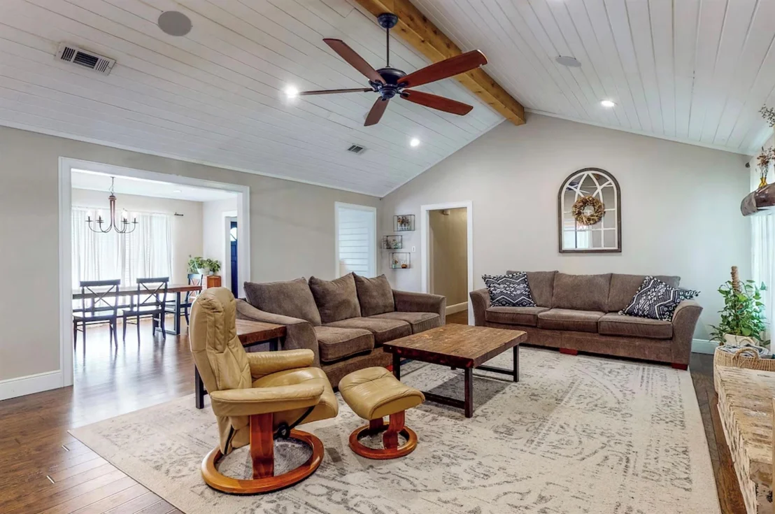 Photo of 30819 Quinn Road