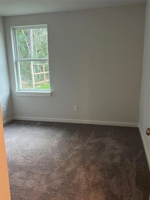 Photo of 885 Road 5102