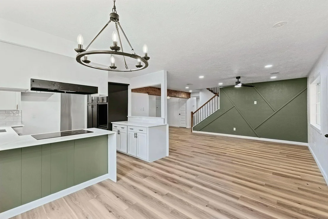 Photo of 2706 Burke Road