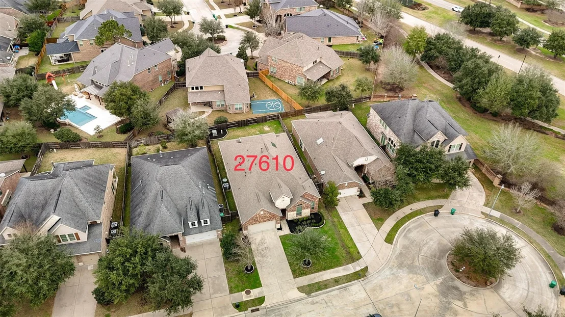 Photo of 27610 Dalton Bluff Court