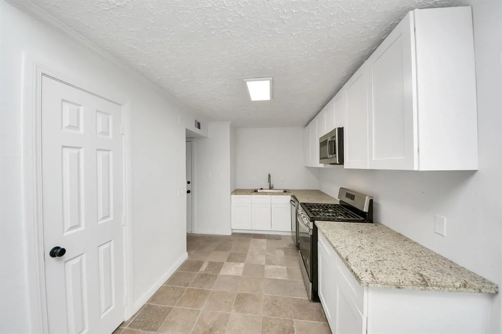 Photo of 24526 Glen Loch Drive