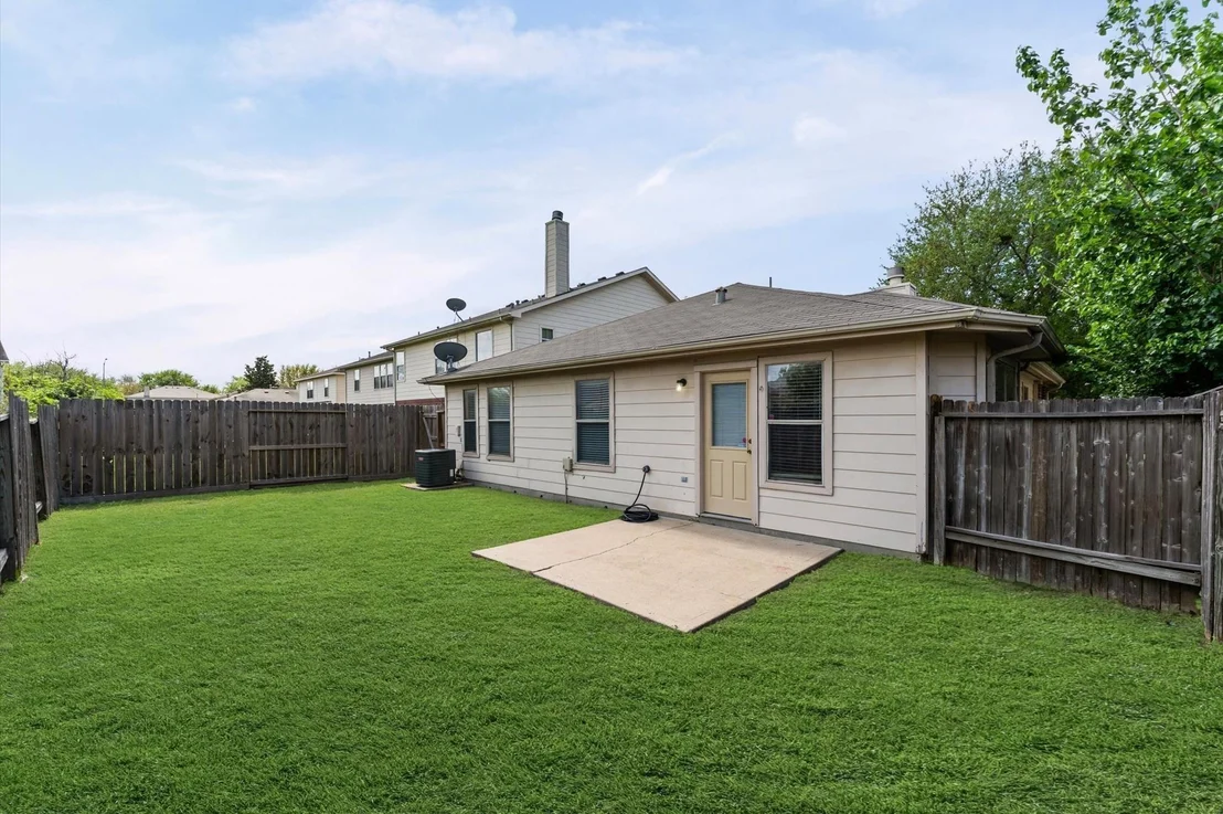 Photo of 9231 Grove Haven Drive