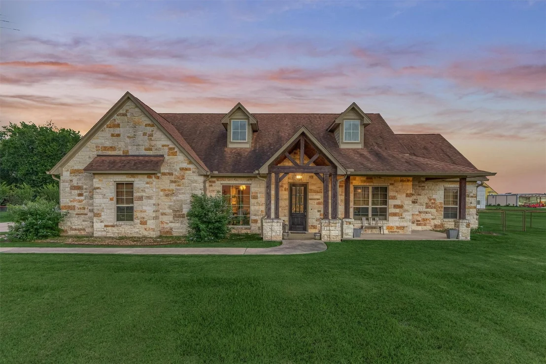 Photo of 106 Longhorn Loop