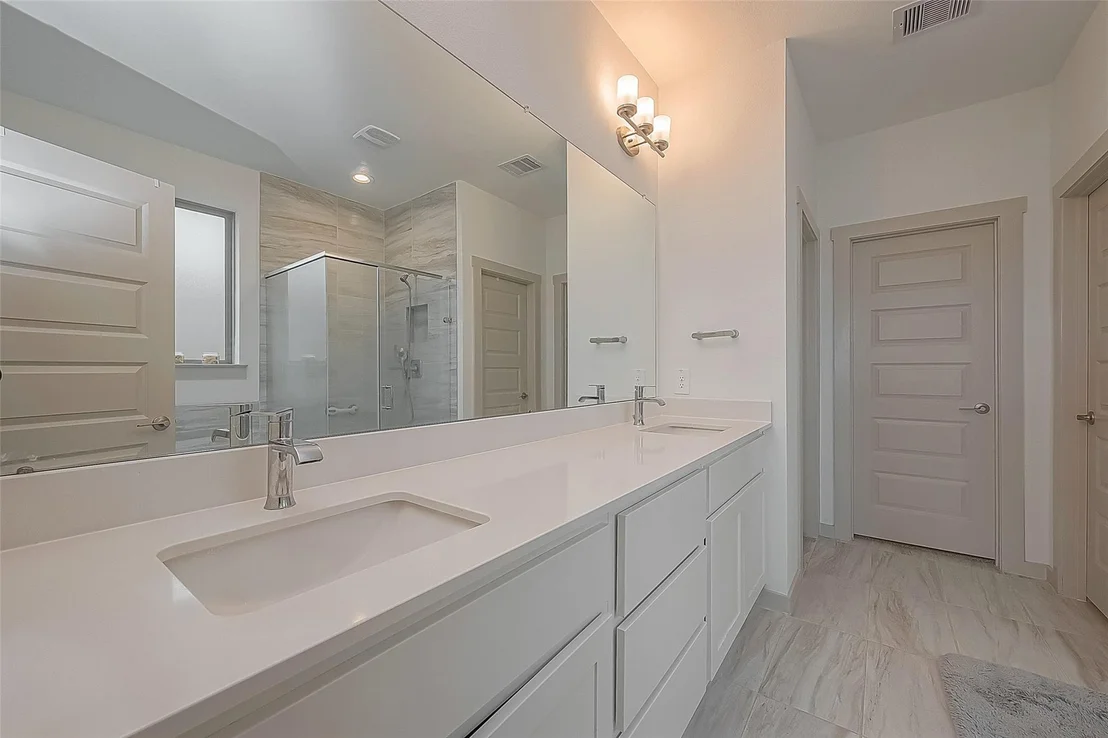 Photo of 29407 Red Rocks Park Drive